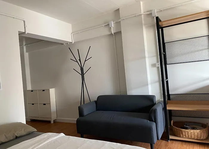 Apartment Niran 7 Near Mega Bangna & 15min To Airport Bangkok